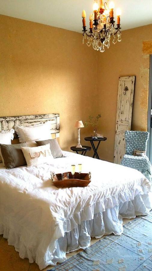 Fontaine De Cerier Bed and Breakfast Castillon-du-Gard Buitenkant foto