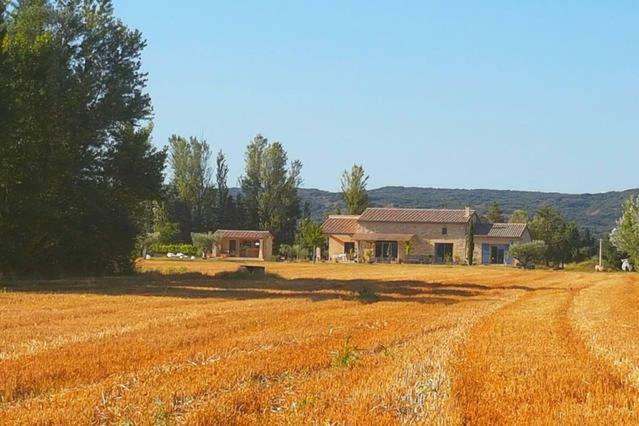 Fontaine De Cerier Bed and Breakfast Castillon-du-Gard Buitenkant foto